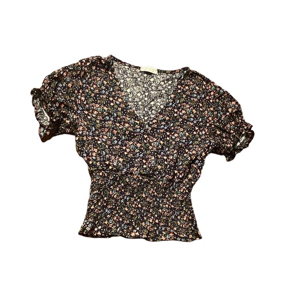 Girls size Juniors Small short sleeve shirts Forever 21 & more - Picture 2 of 4